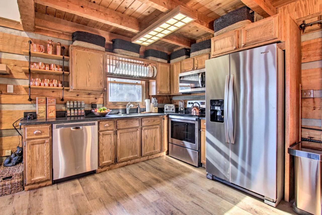 Panoramic-View Gatlinburg Cabin With Private Hot Tub エクステリア 写真