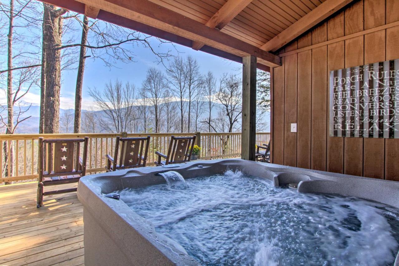 Panoramic-View Gatlinburg Cabin With Private Hot Tub エクステリア 写真