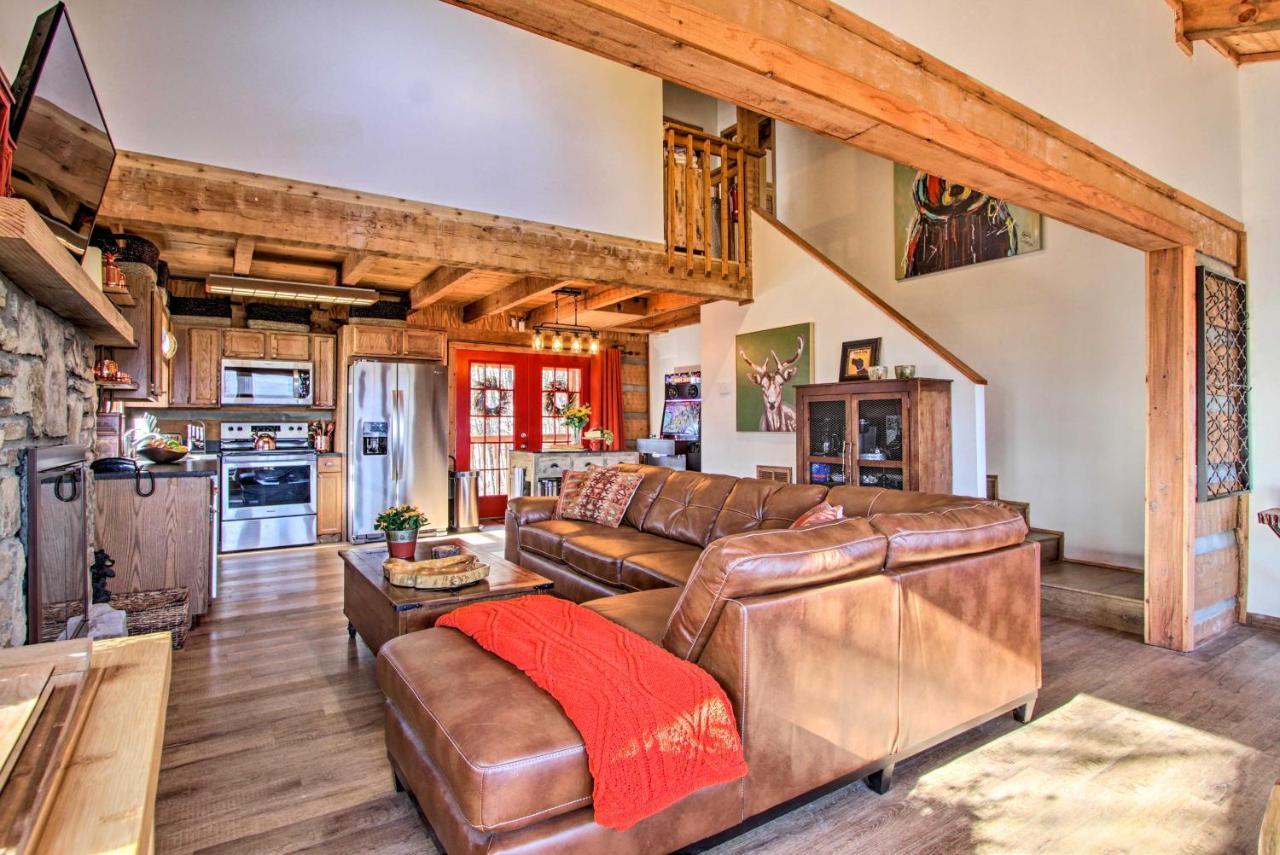 Panoramic-View Gatlinburg Cabin With Private Hot Tub エクステリア 写真