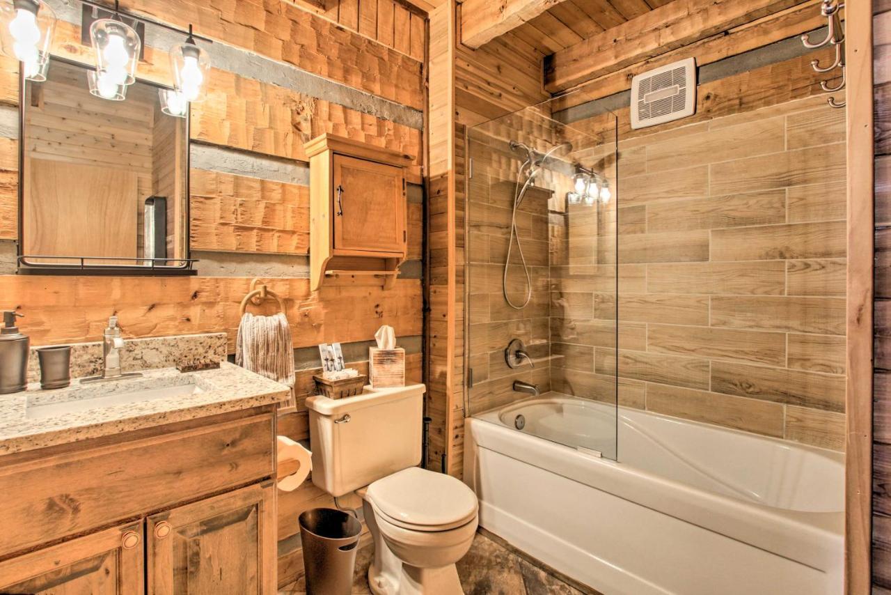 Panoramic-View Gatlinburg Cabin With Private Hot Tub エクステリア 写真